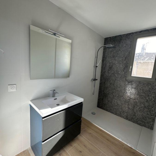  DROME ARDECHE IMMOBILIER : Maison / Villa | CHABEUIL (26120) | 130 m2 | 1 450 € 
