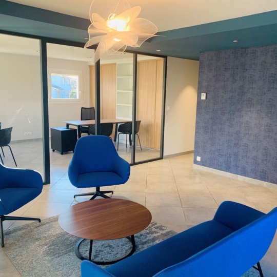  DROME ARDECHE IMMOBILIER : Local / Bureau | VALENCE (26000) | 117 m2 | 1 300 € 