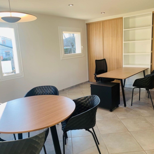  DROME ARDECHE IMMOBILIER : Local / Bureau | VALENCE (26000) | 117 m2 | 1 300 € 