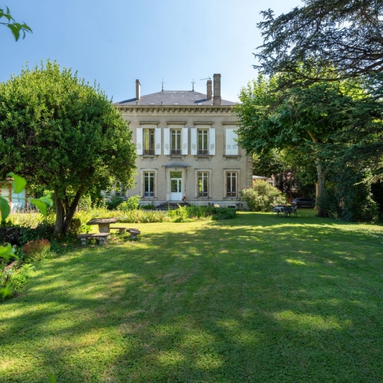  DROME ARDECHE IMMOBILIER : Domaines / Propriétés | MAUVES (07300) | 320 m2 | 1 090 000 € 