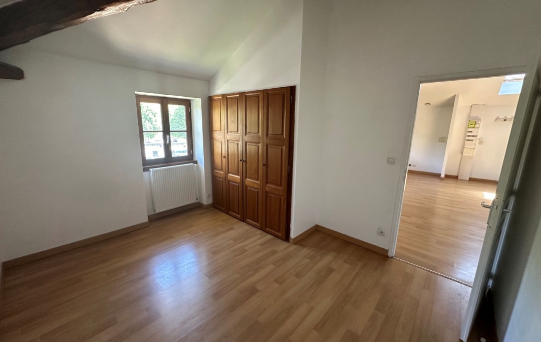 DROME ARDECHE IMMOBILIER : Appartement | CHABEUIL (26120) | 60 m2 | 615 € 