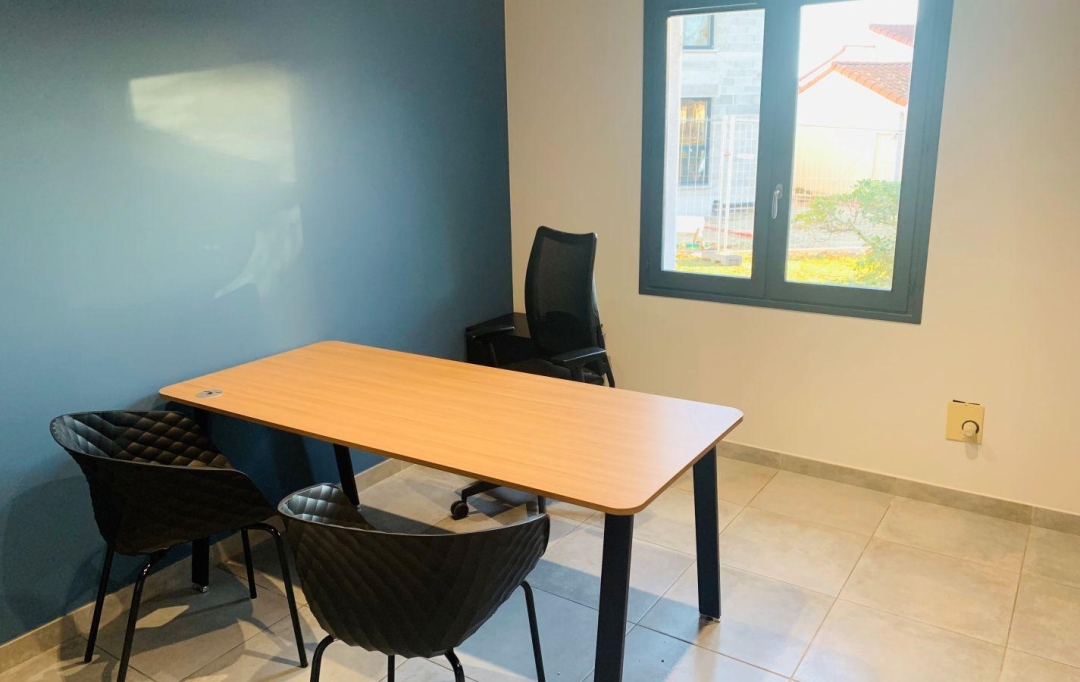 DROME ARDECHE IMMOBILIER : Local / Bureau | VALENCE (26000) | 117 m2 | 1 300 € 
