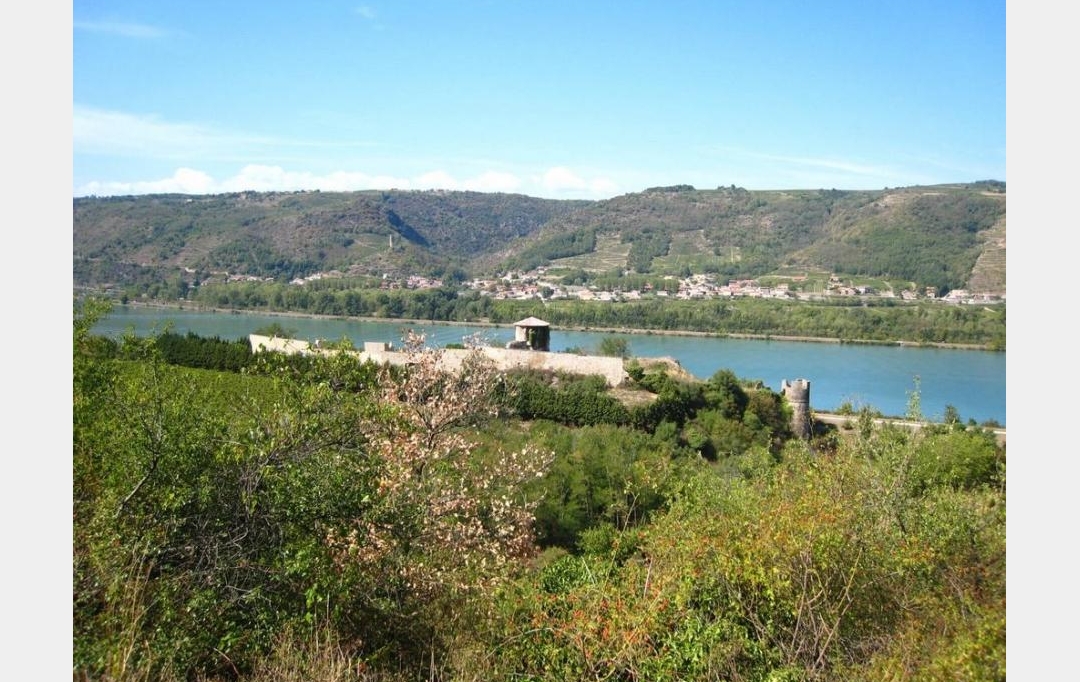 DROME ARDECHE IMMOBILIER : Ground | SERVES-SUR-RHONE (26600) | 0 m2 | 105 000 € 