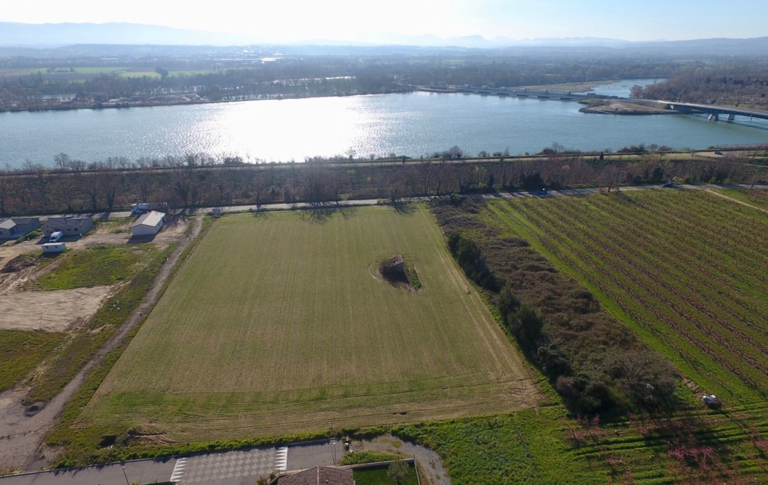 DROME ARDECHE IMMOBILIER : Ground | CHARMES-SUR-RHONE (07800) | 0 m2 | 83 000 € 
