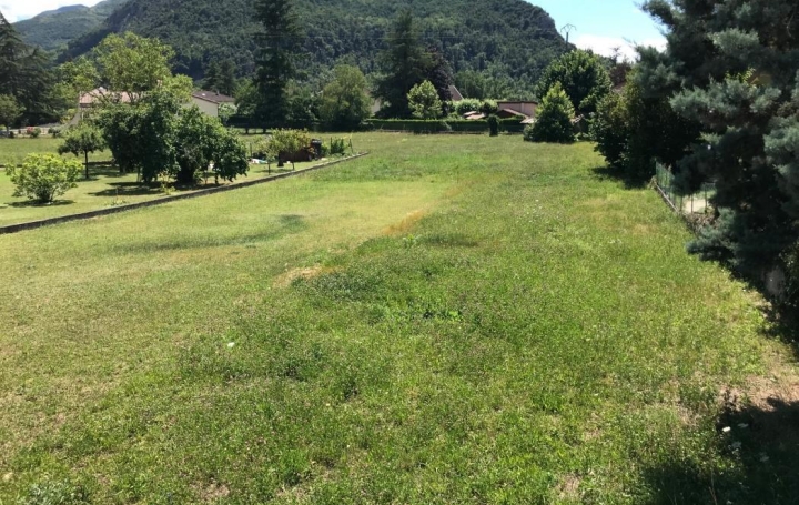 Terrain   SAINT-HILAIRE-DU-ROSIER   89 000 € 